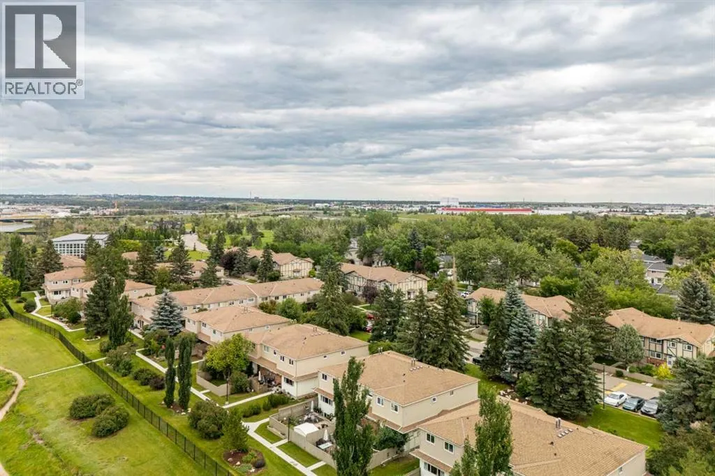 47N, 203 Lynnview Road SE