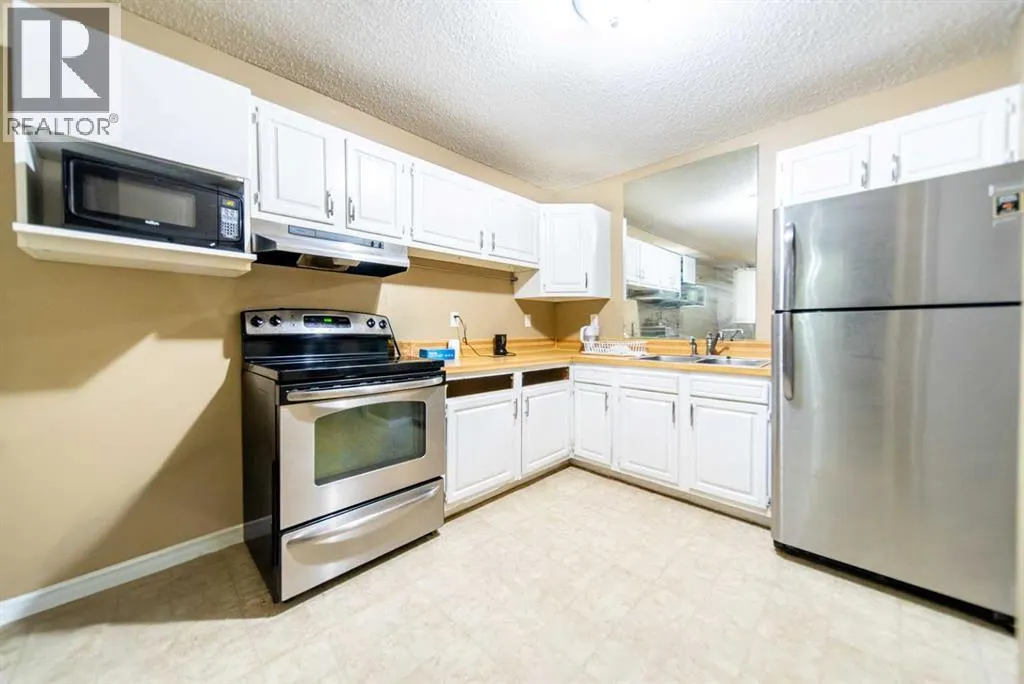 47N, 203 Lynnview Road SE