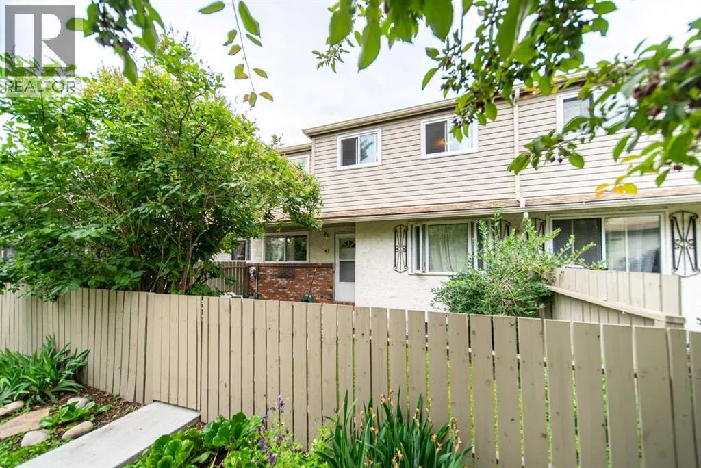 47N, 203 Lynnview Road SE