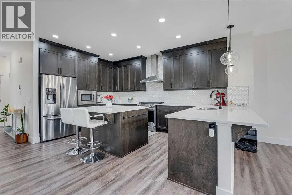 4 Legacy Court SE