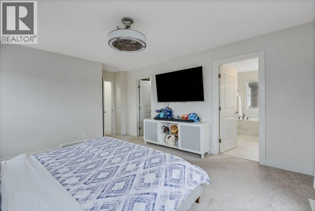 4 Legacy Court SE