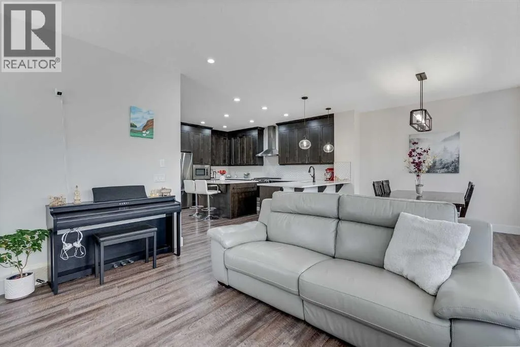 4 Legacy Court SE