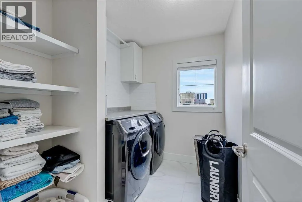 4 Legacy Court SE