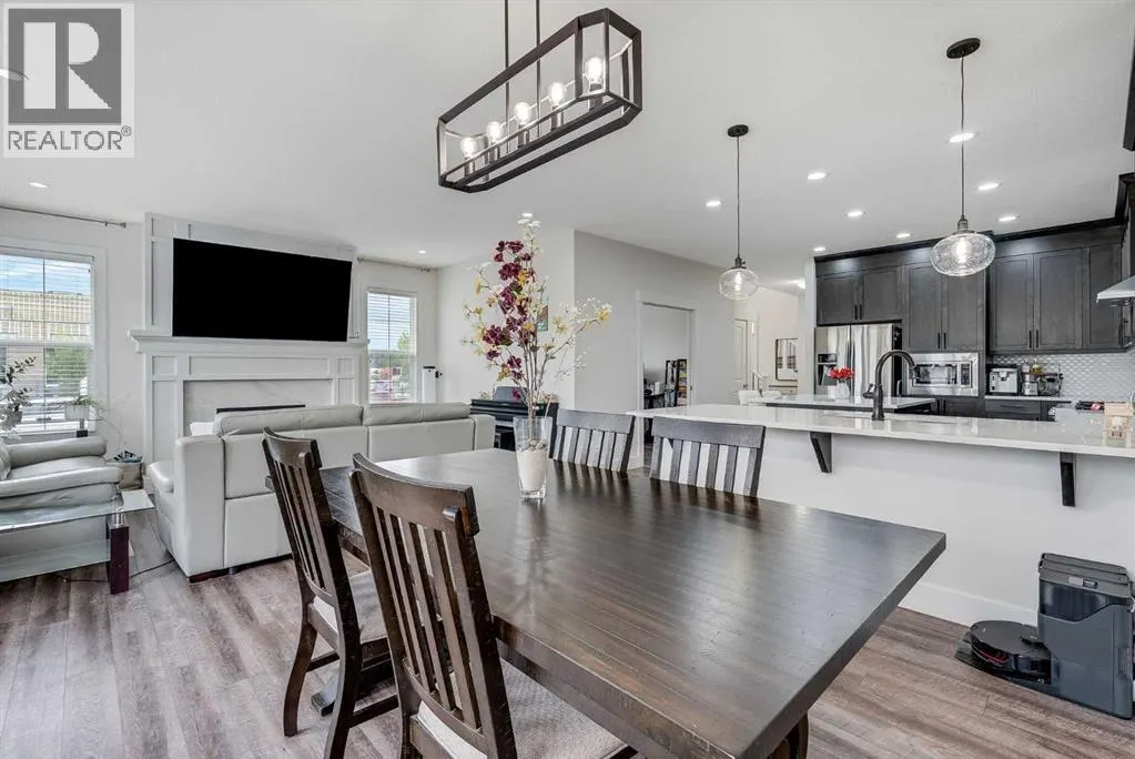 4 Legacy Court SE