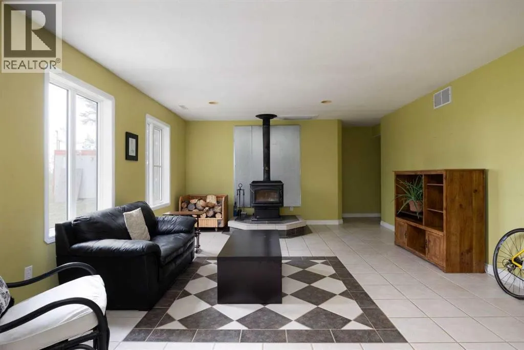 115 Community Lane