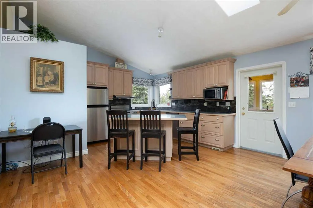 115 Community Lane