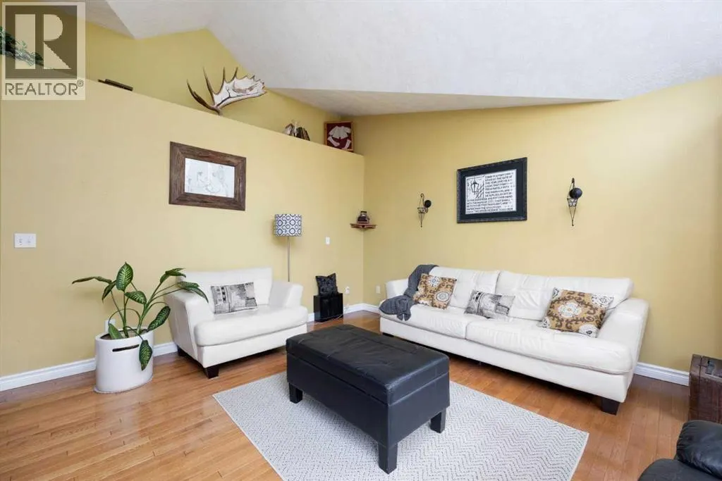 115 Community Lane