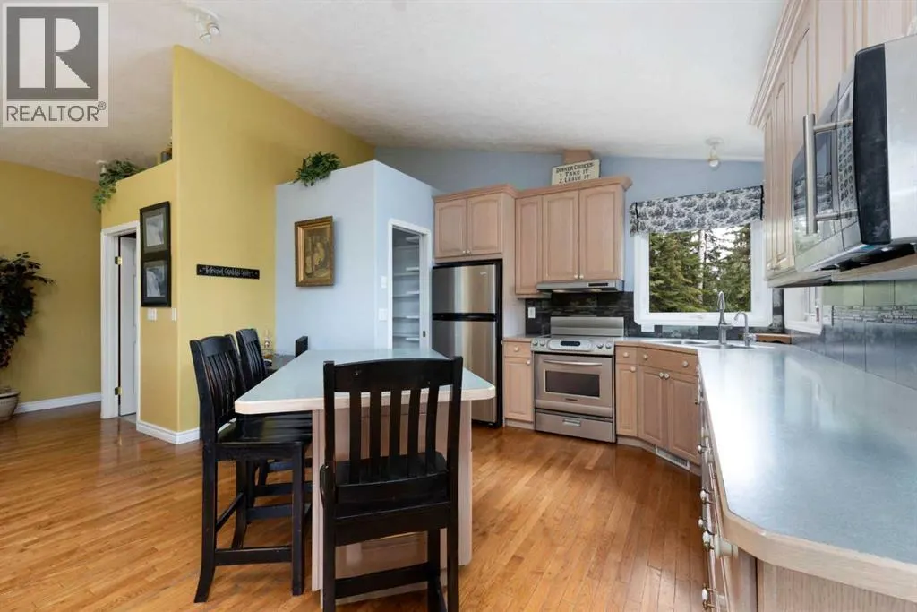 115 Community Lane
