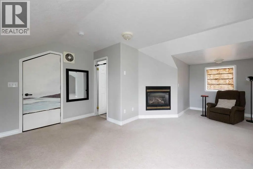 115 Community Lane