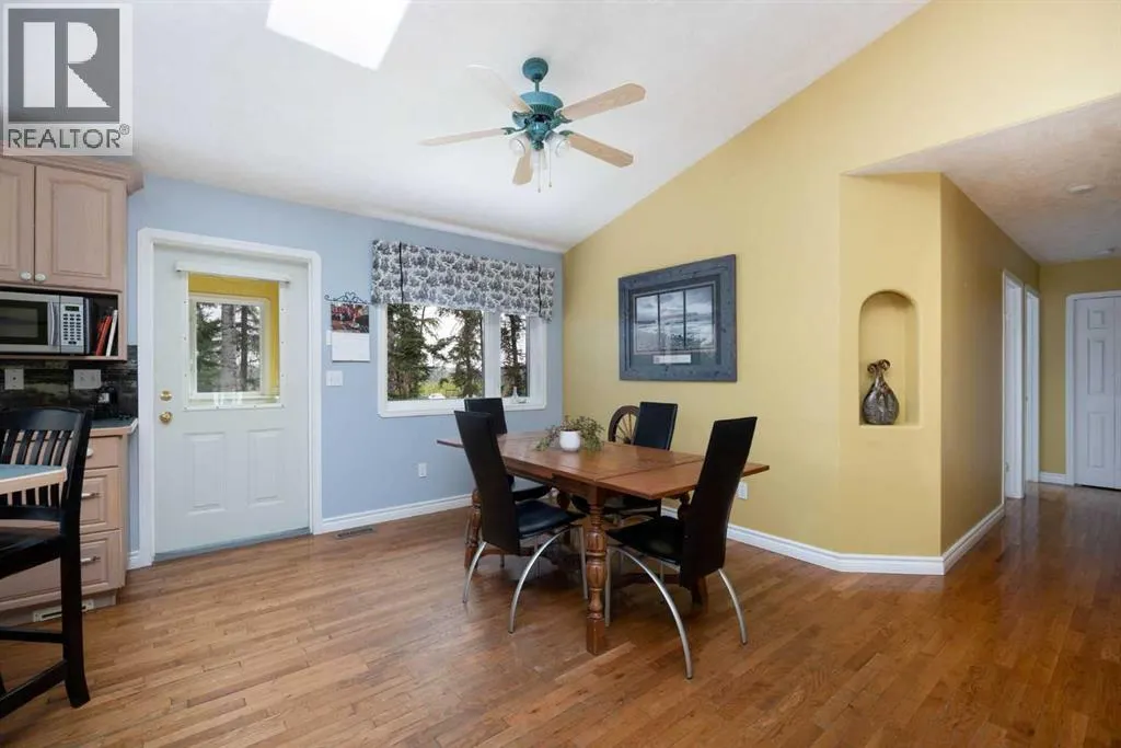 115 Community Lane