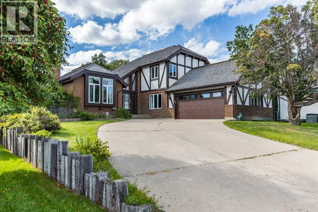1236 Parkview Drive NE