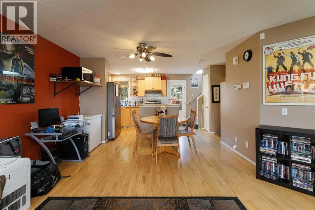 248 Prestwick Avenue SE