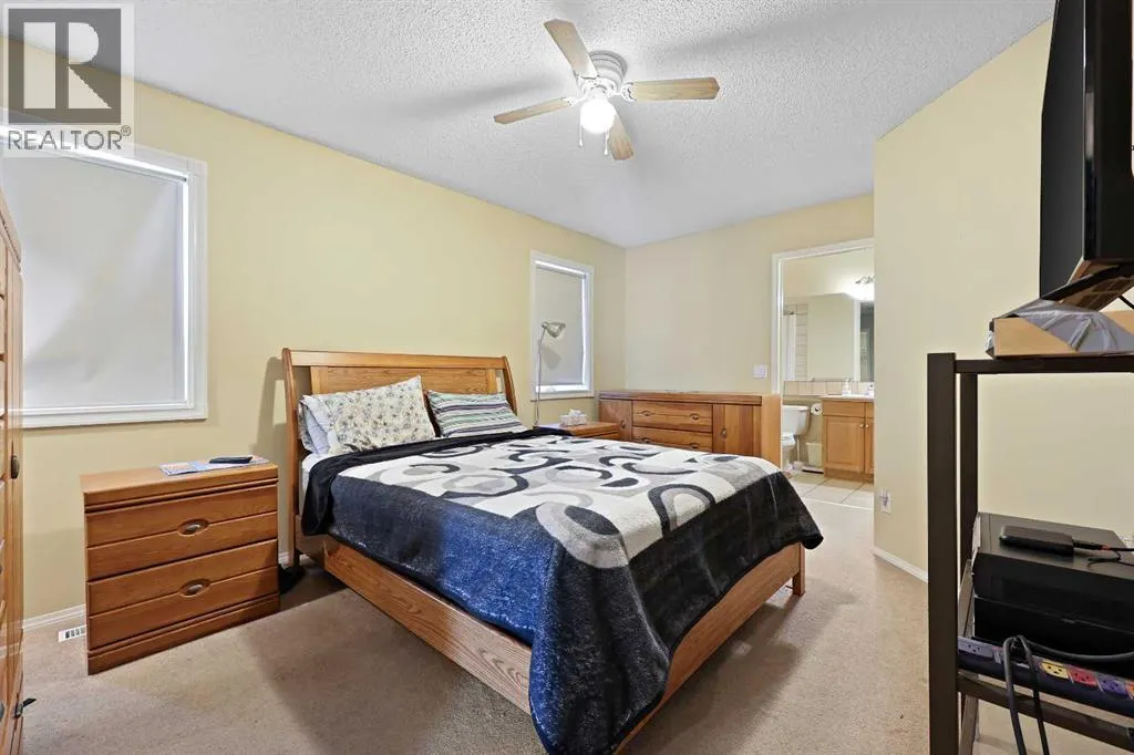 76 Prestwick Cove SE