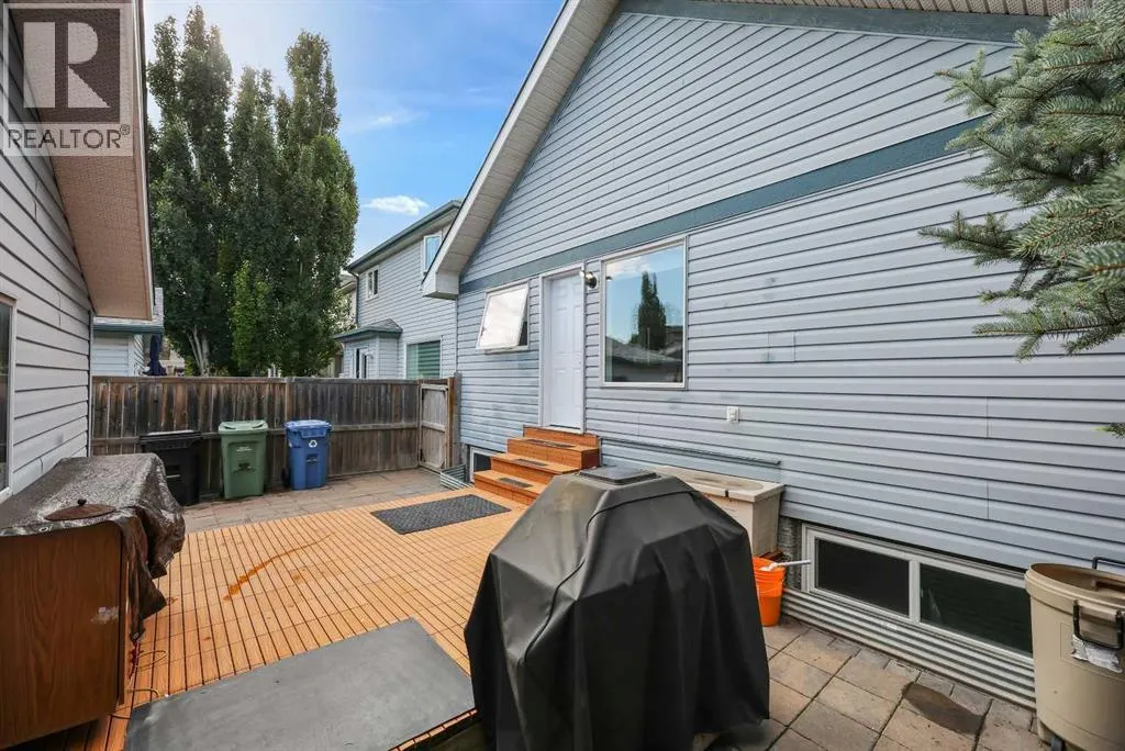 76 Prestwick Cove SE