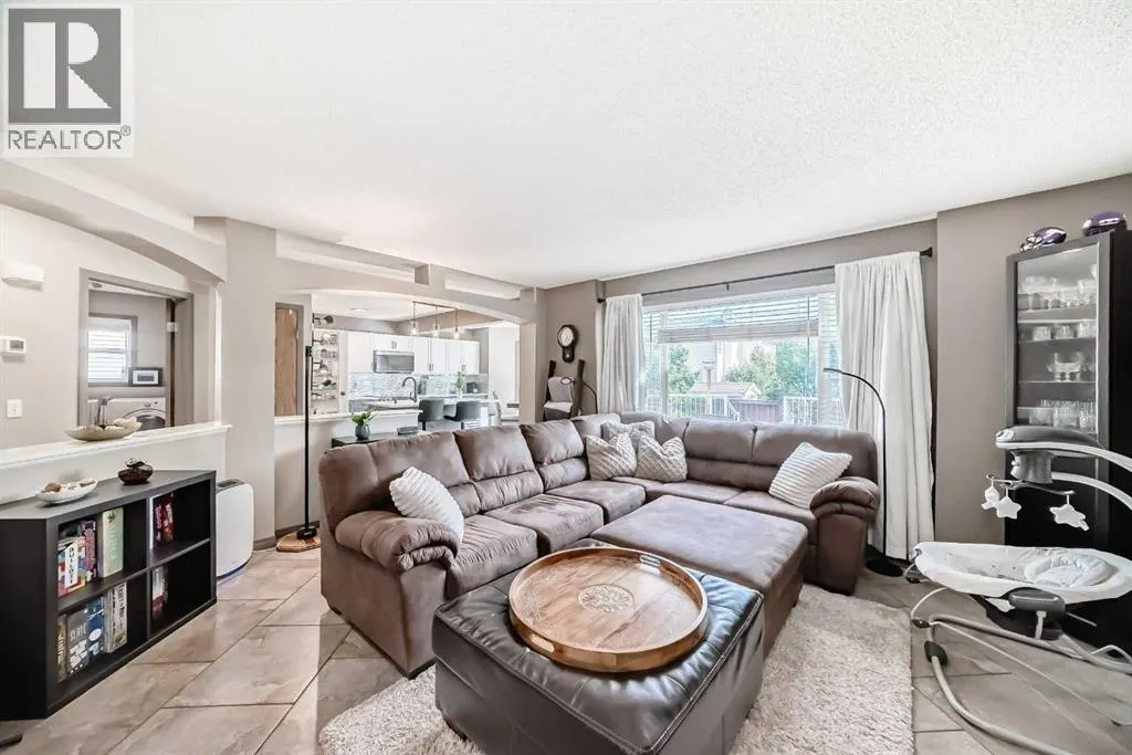 121 West Creek Drive