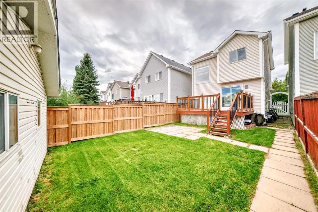 66 Prestwick Way SE