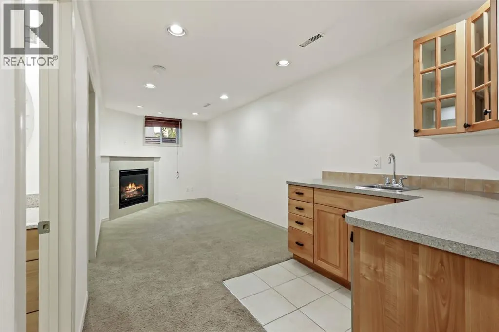 52 Palis Way SW
