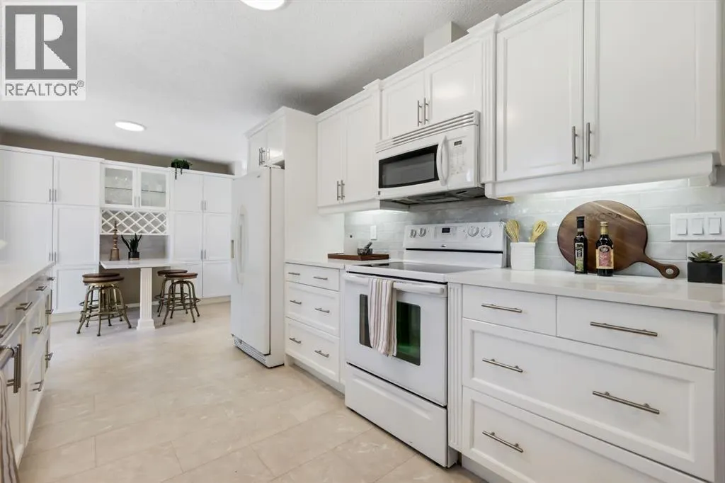 52 Palis Way SW