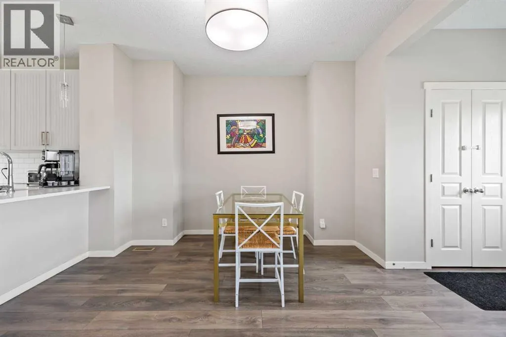 336 Marquis Heights SE
