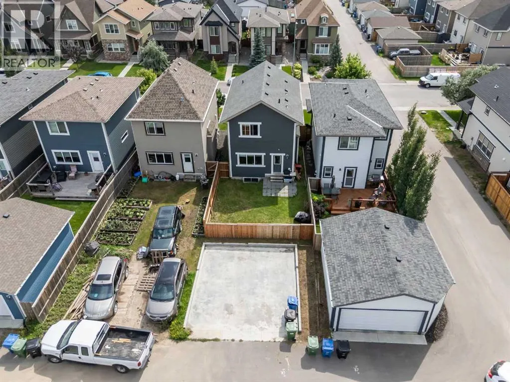 336 Marquis Heights SE