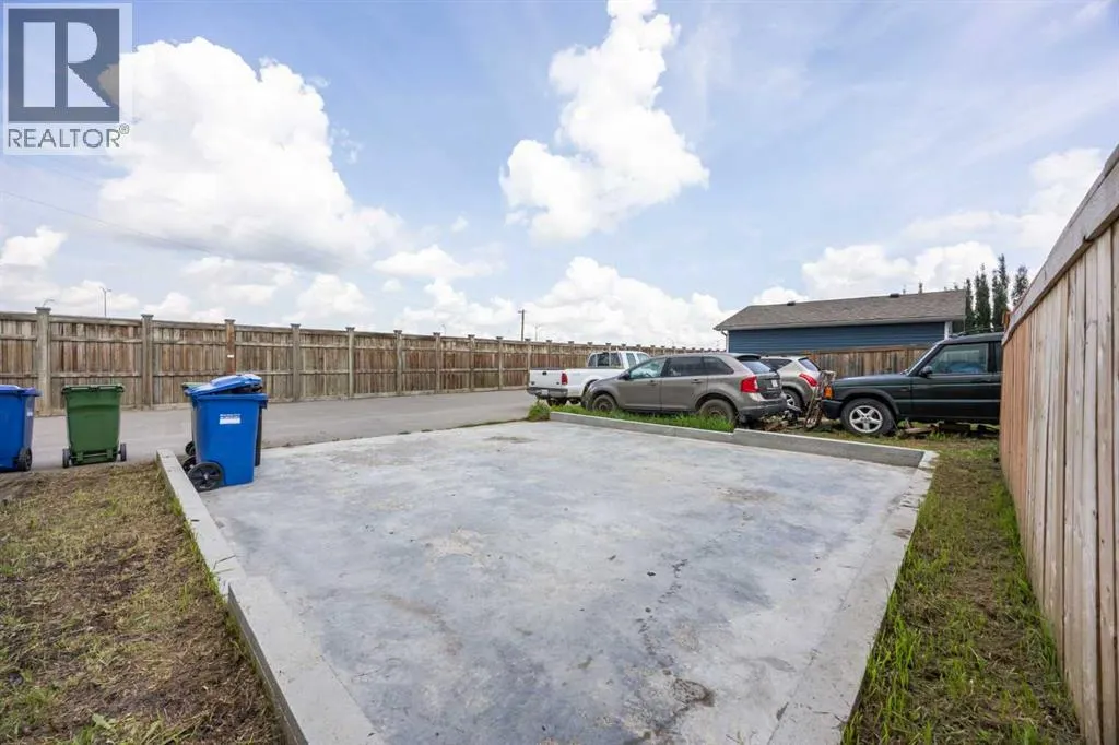 336 Marquis Heights SE