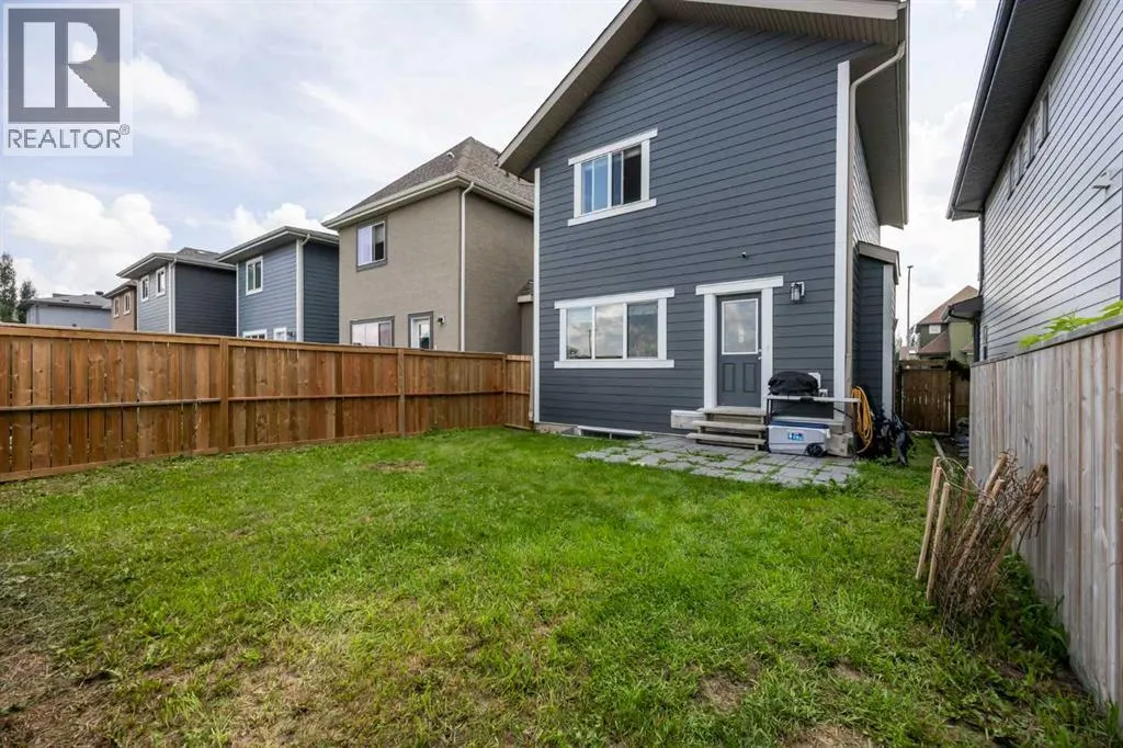336 Marquis Heights SE