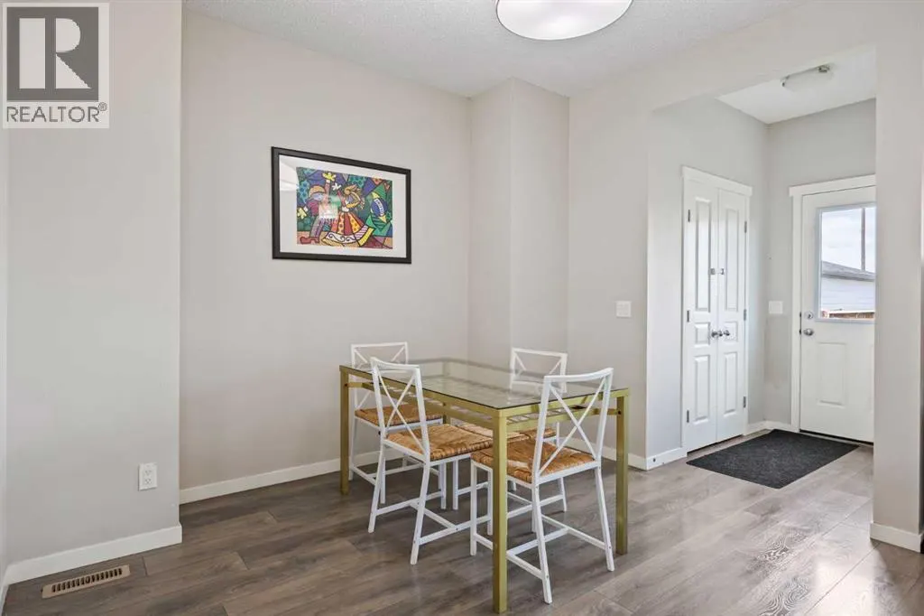 336 Marquis Heights SE