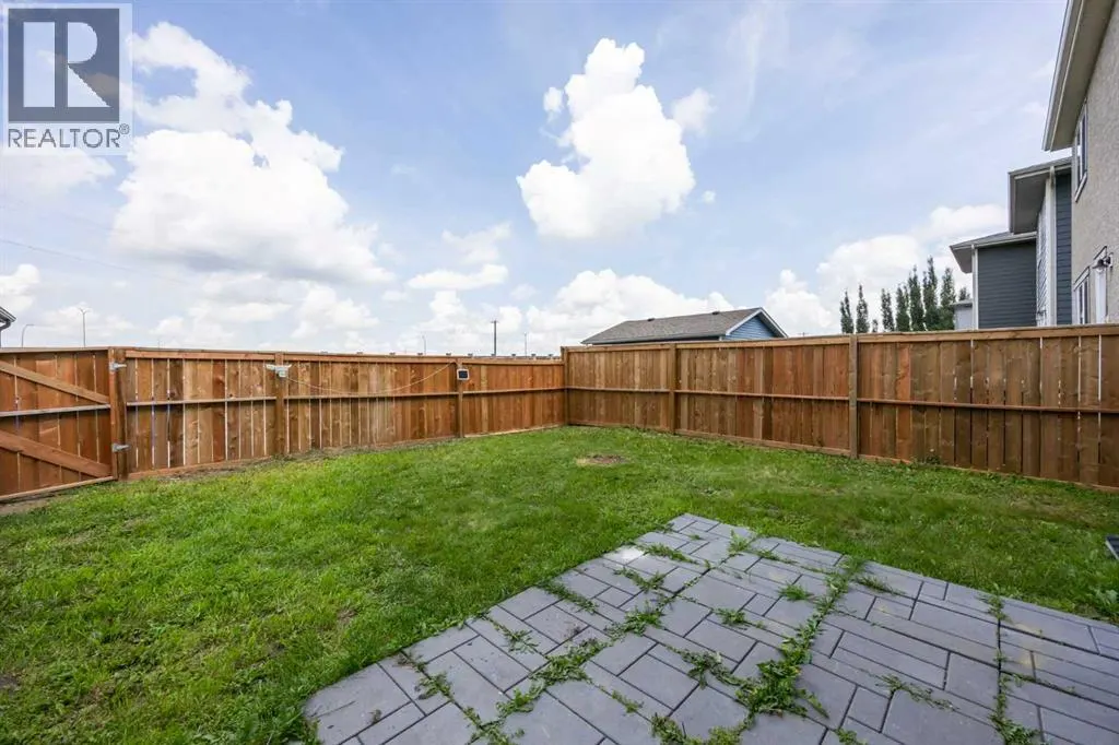 336 Marquis Heights SE