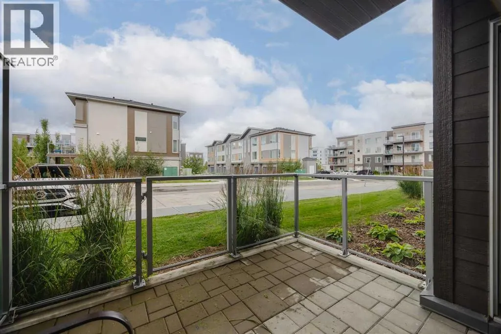 102, 200 Shawnee Square SW
