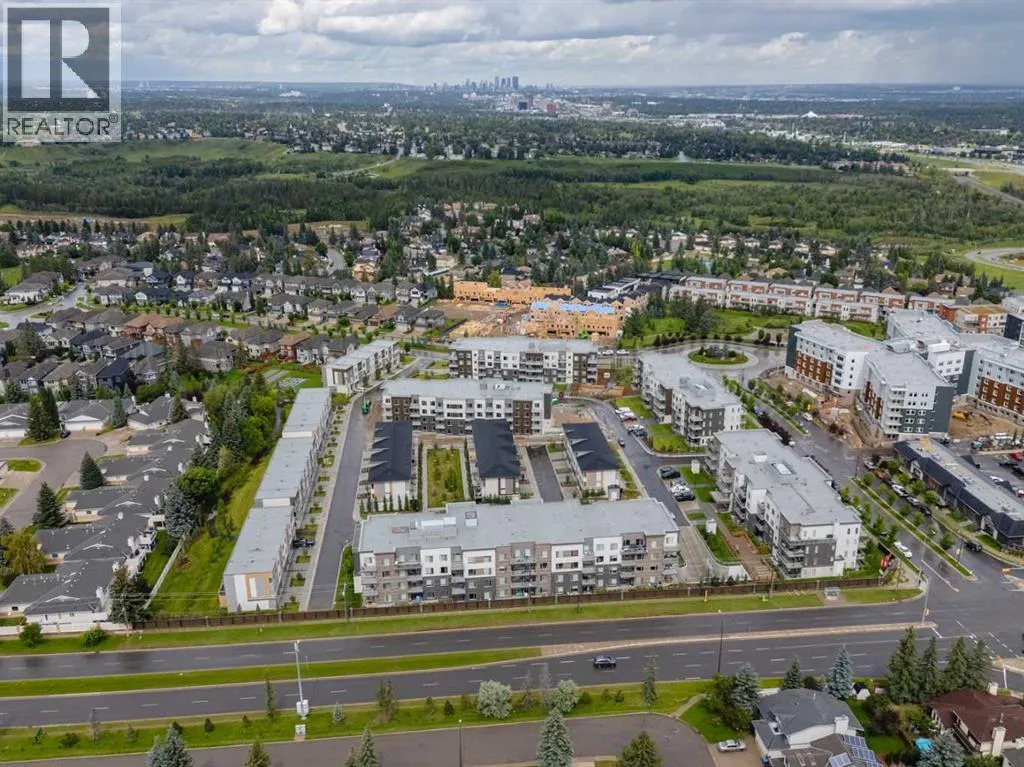 102, 200 Shawnee Square SW