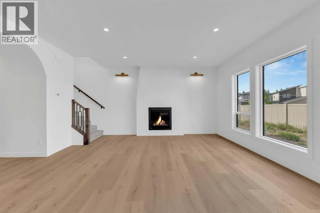 20 Eaton Crescent