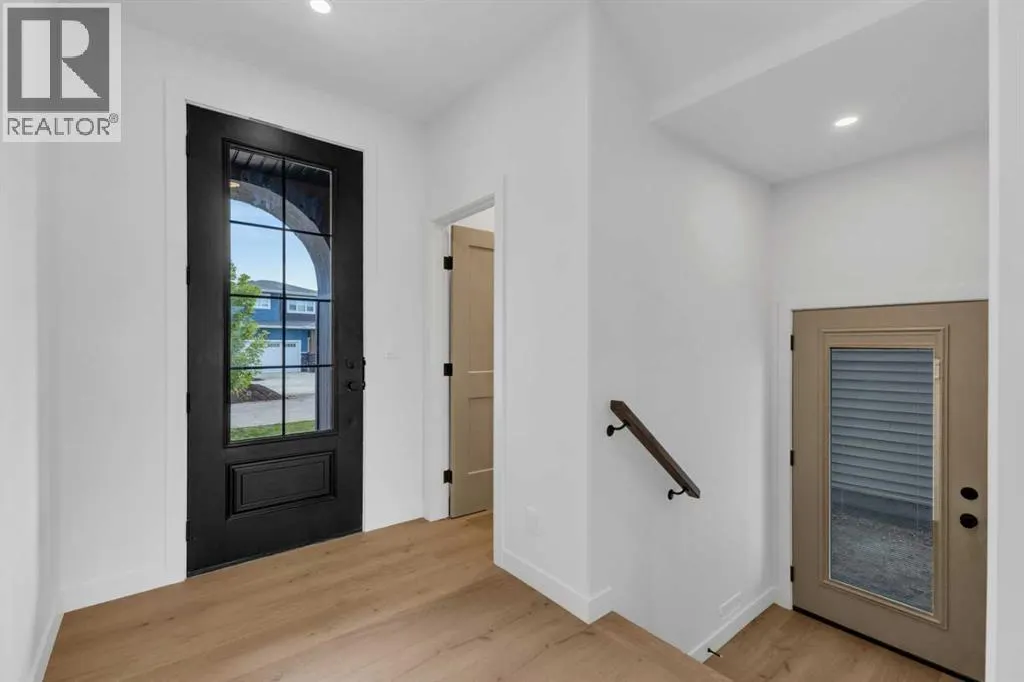20 Eaton Crescent