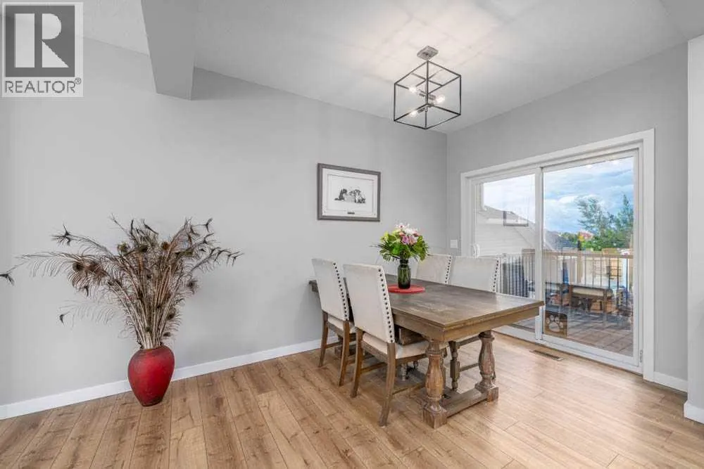 105 Lawthorn Greenway SE
