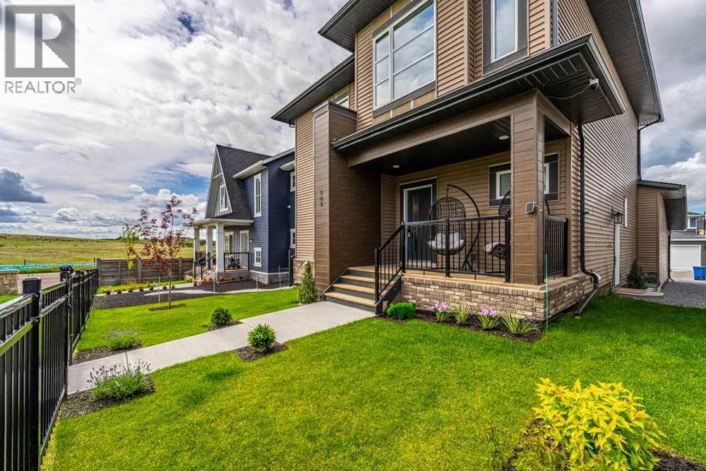 105 Lawthorn Greenway SE