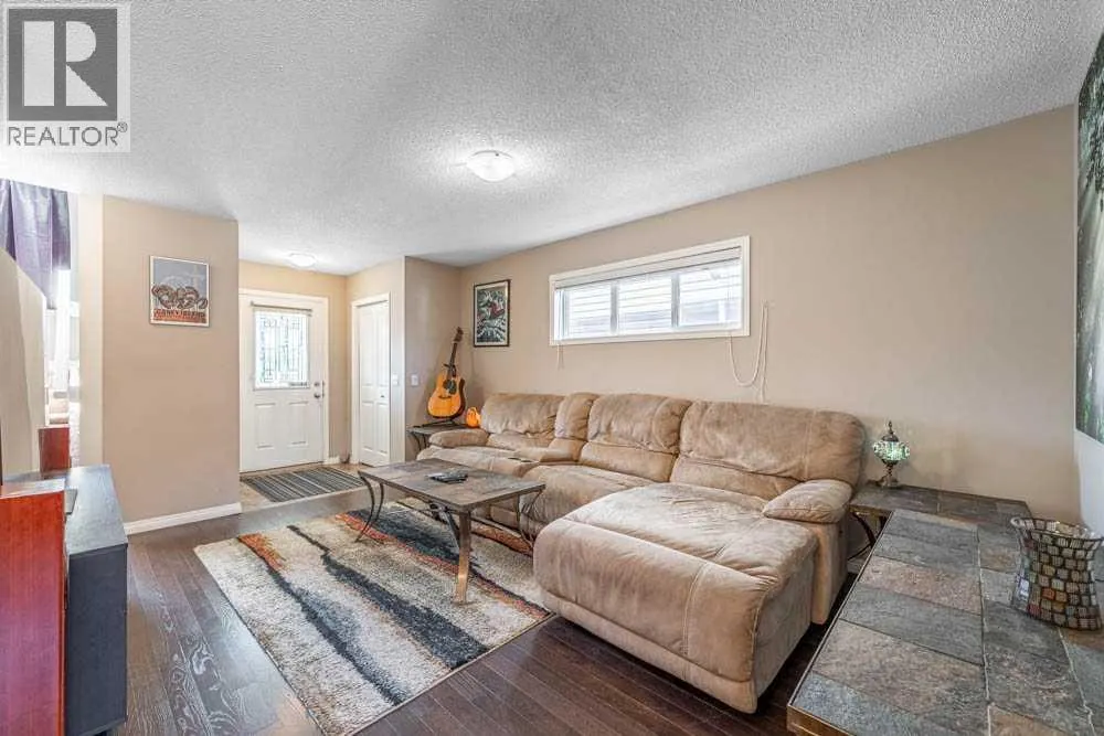 48 Fireside Way