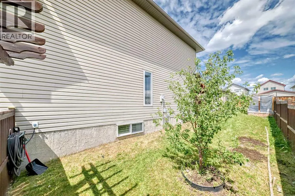 160 Taradale Drive NE