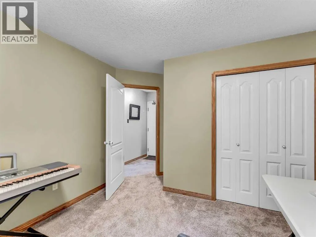 2, 407 Macleod Trail SE