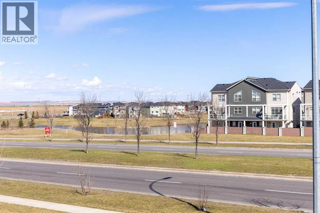 5209, 155 Skyview Ranch Way NE