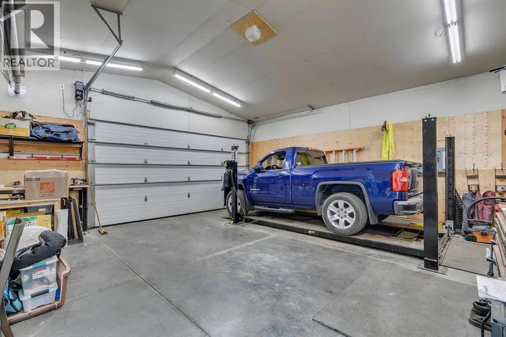 210 Elgin View SE