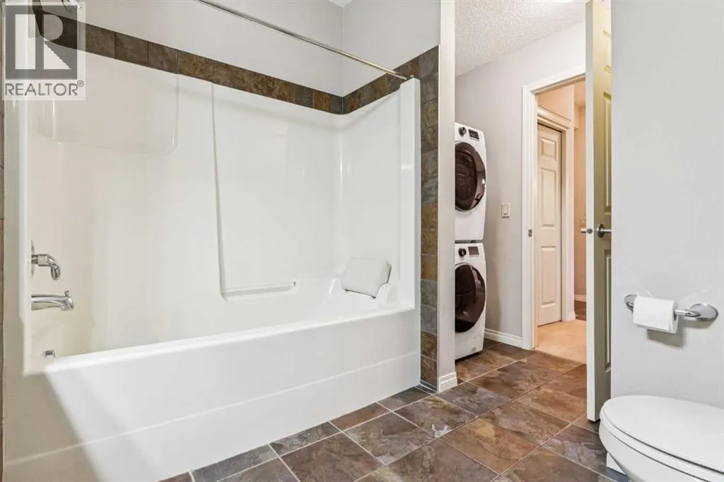 209, 37 Prestwick Drive SE