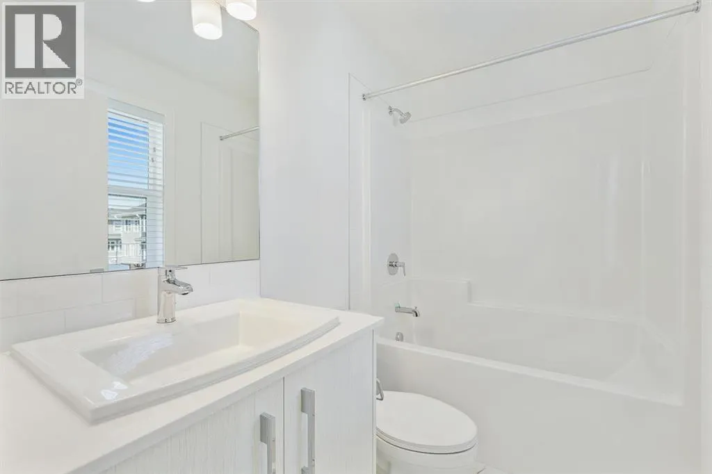 402, 135 Belmont Passage SW
