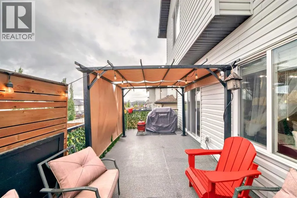 165 Hillcrest Drive SW