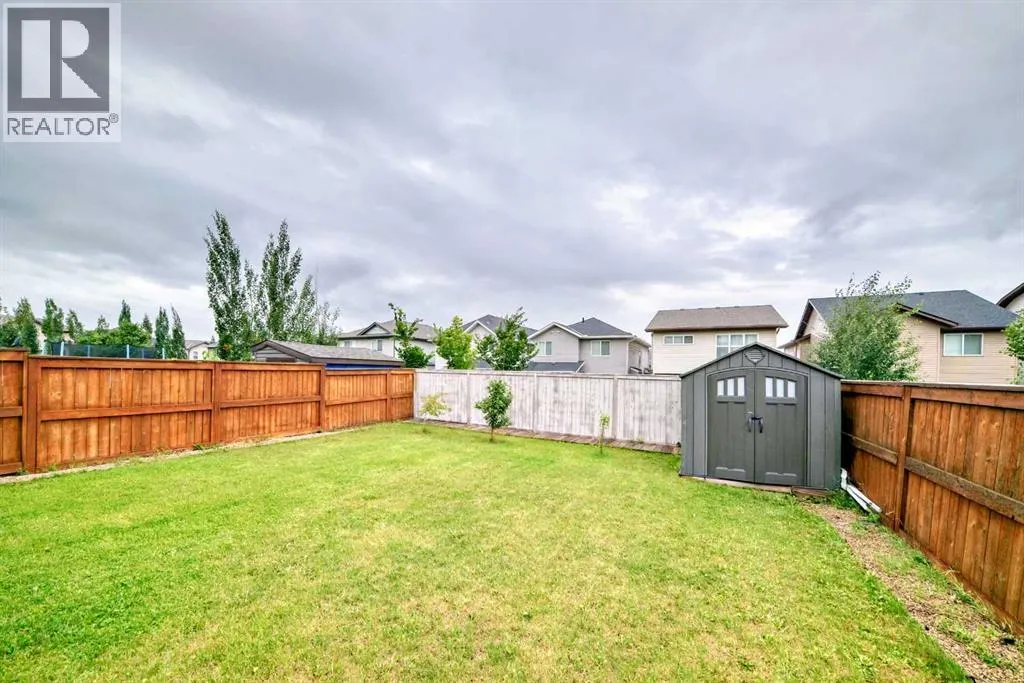 165 Hillcrest Drive SW