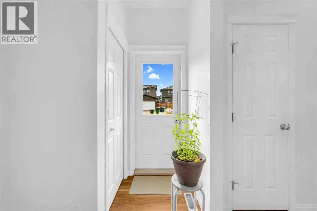 35 Savanna Parade NE