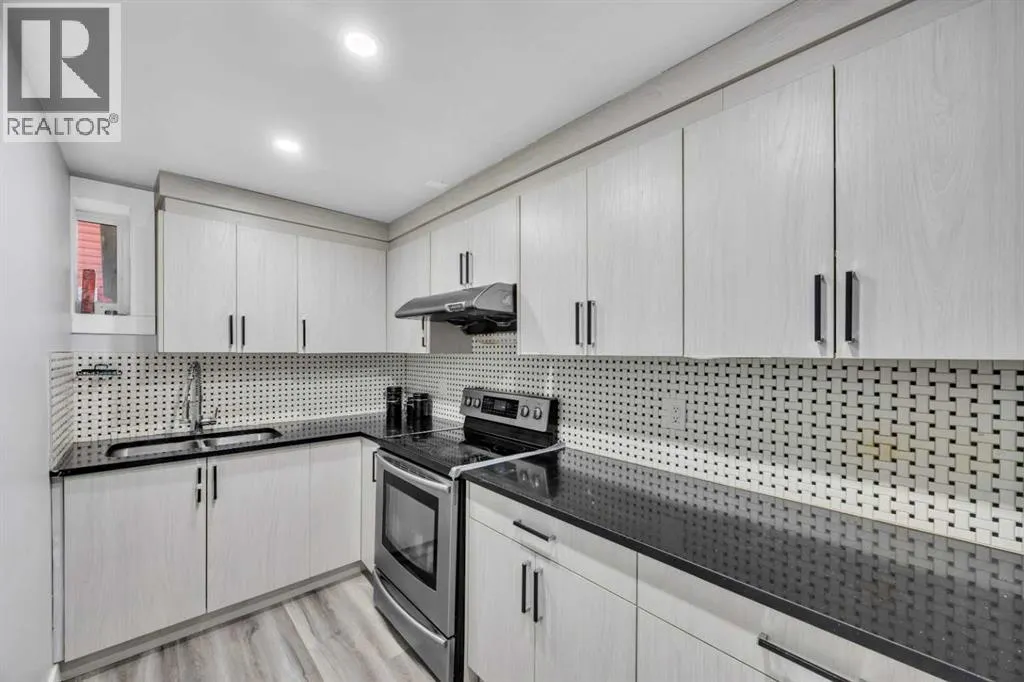 233 Aspenmere Circle