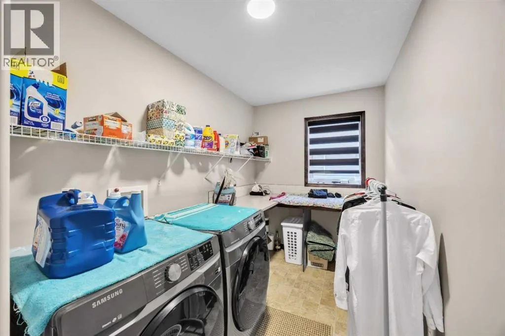 233 Aspenmere Circle