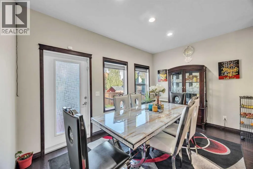 233 Aspenmere Circle