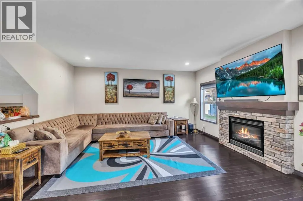 233 Aspenmere Circle