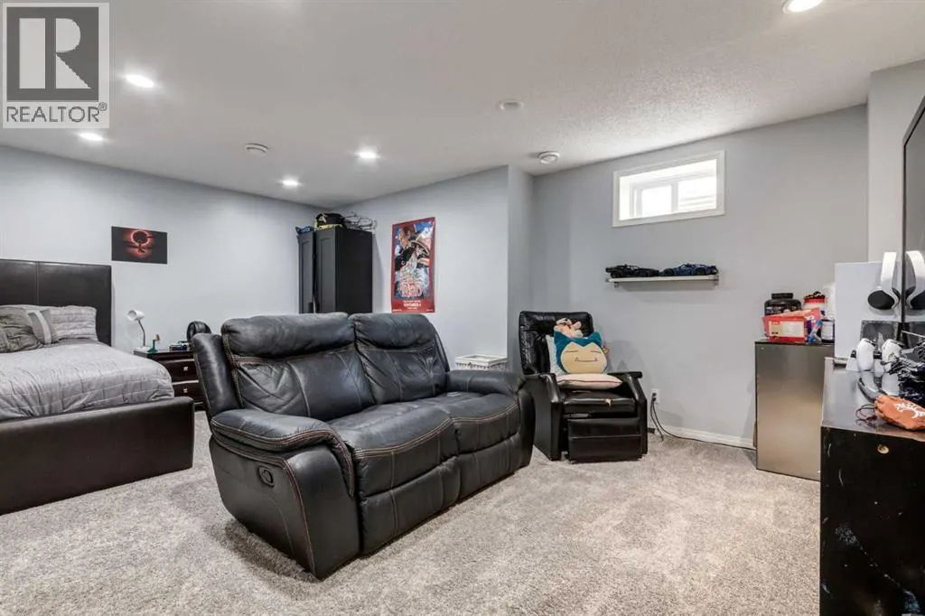 14 Windford Crescent SW
