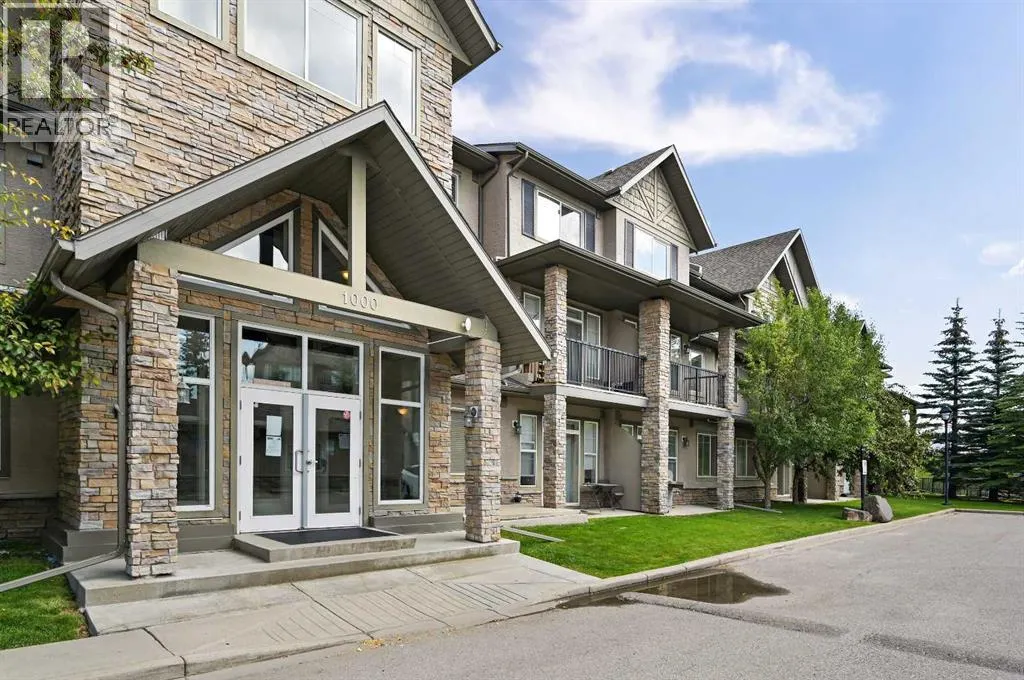 1212, 211 Aspen Stone Boulevard SW